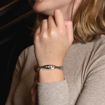 Diamonds and gold bracelet