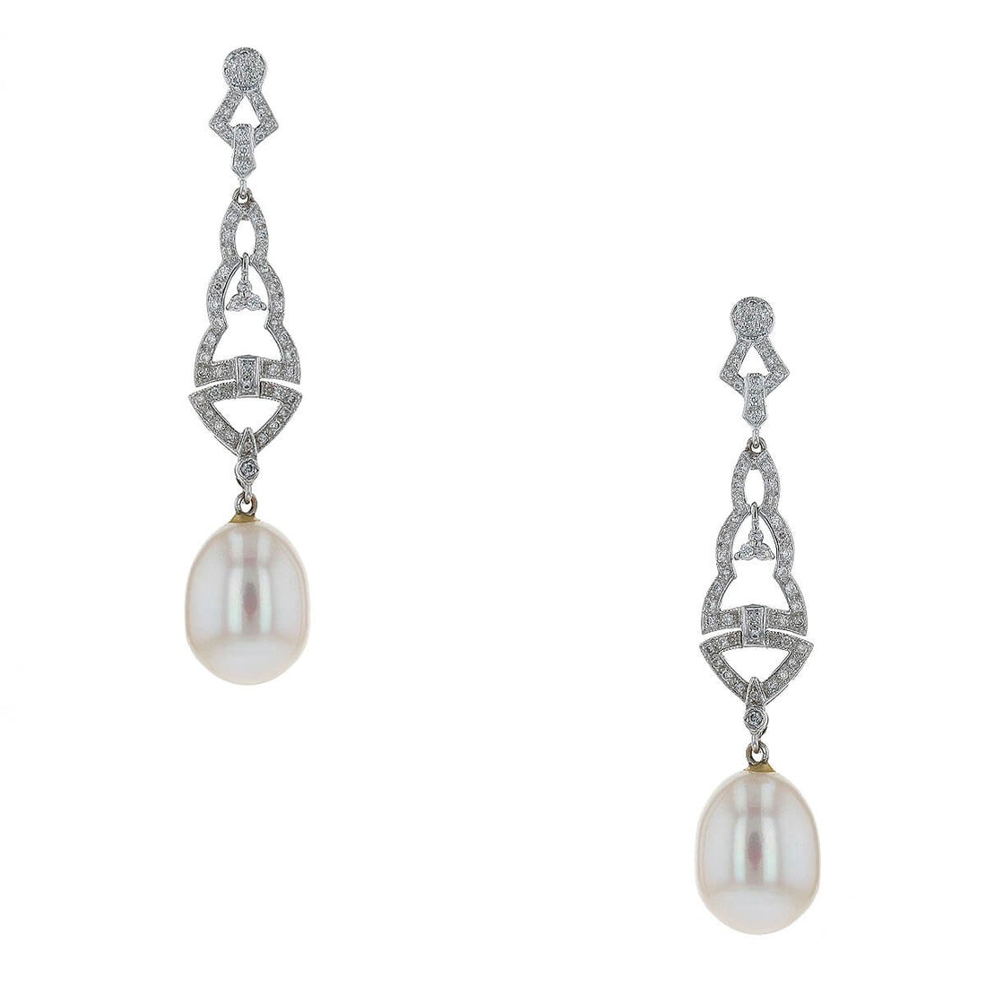 Diamonds, gold and cultured pearls earrings