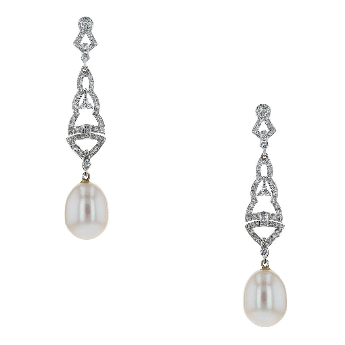 Diamonds, gold and cultured pearls earrings