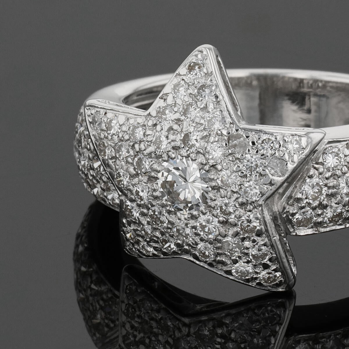 Diamonds and gold ring