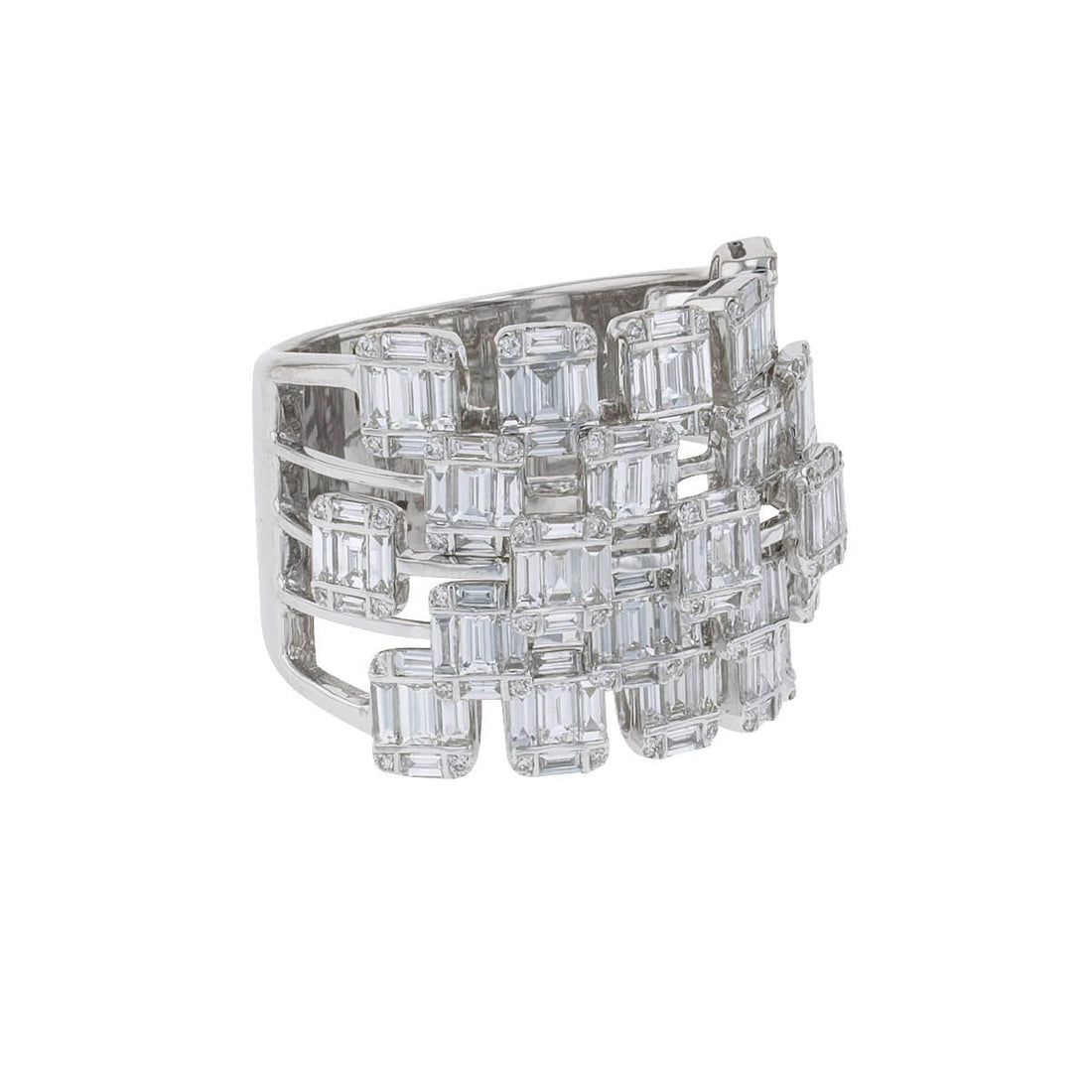Djula Hepburn Beverly Hills diamonds and gold ring