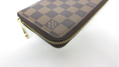 Louis Vuitton Zippy Wallet, Damier Ebene