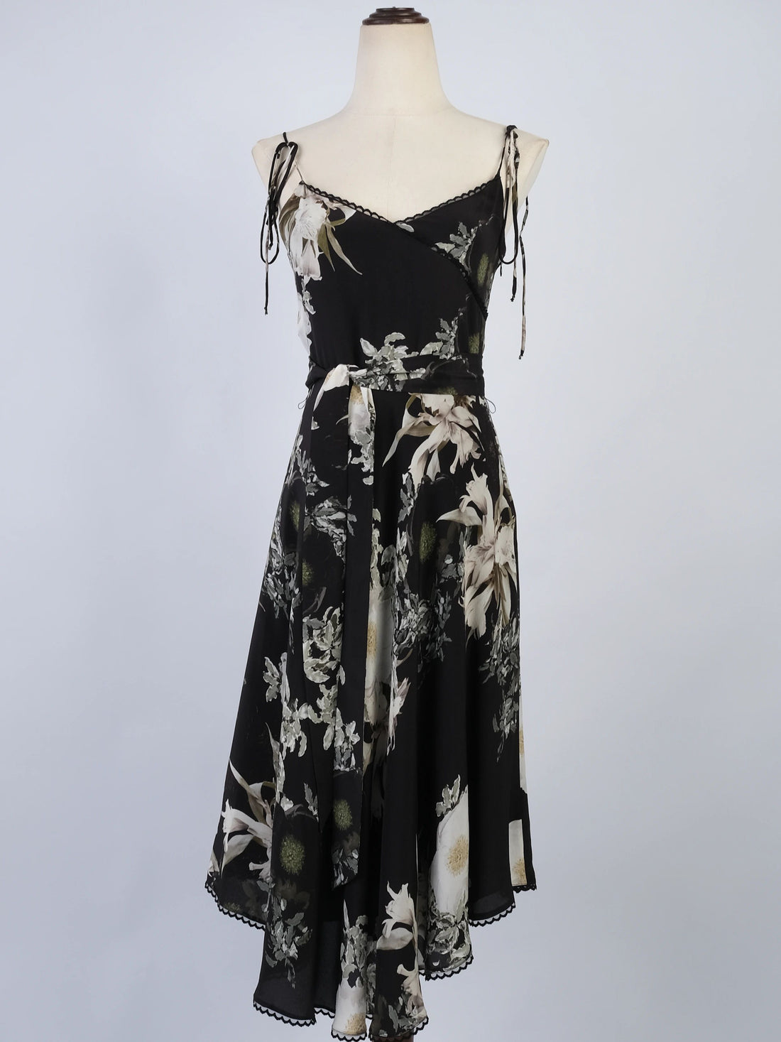 Excellent Athena Procopiou Floral Silk Dress Size M - Black & White