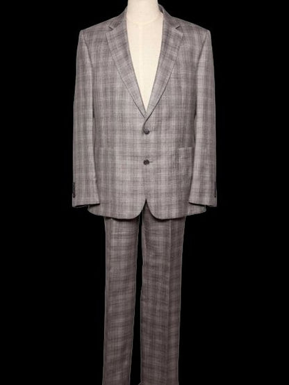Good Gieves and Hawkes Gray Silk Plaid Suit Size S