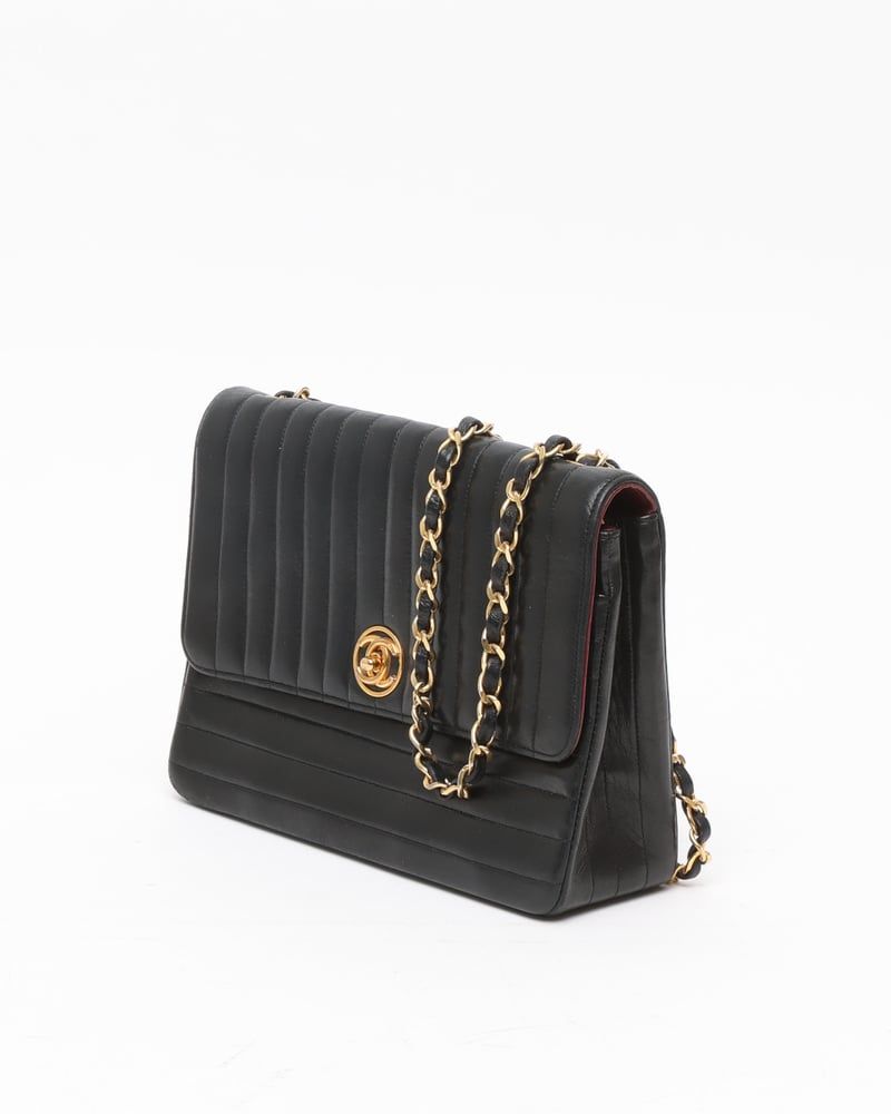 Chanel Circle Cc Horizontal Single Flap Crossbody Bag