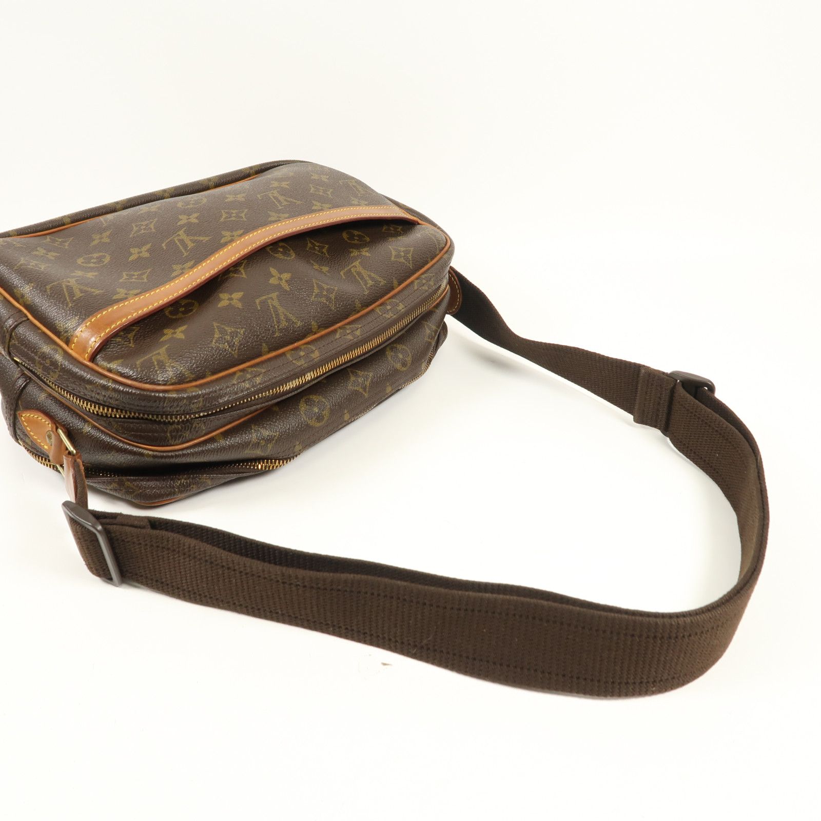 Louis Vuitton Reporter PM, Monogram