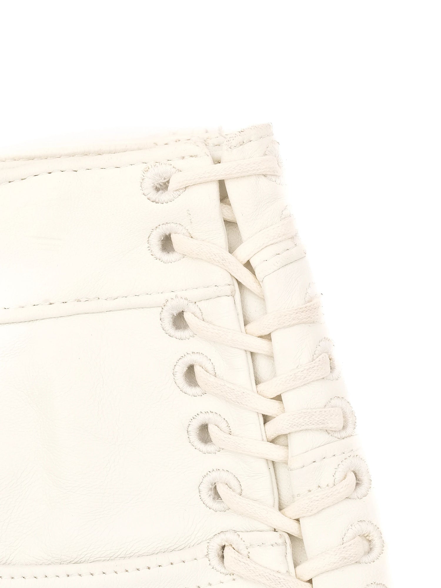 Excellent Iro White Leather Shorts with Lace-Up Detail Size S