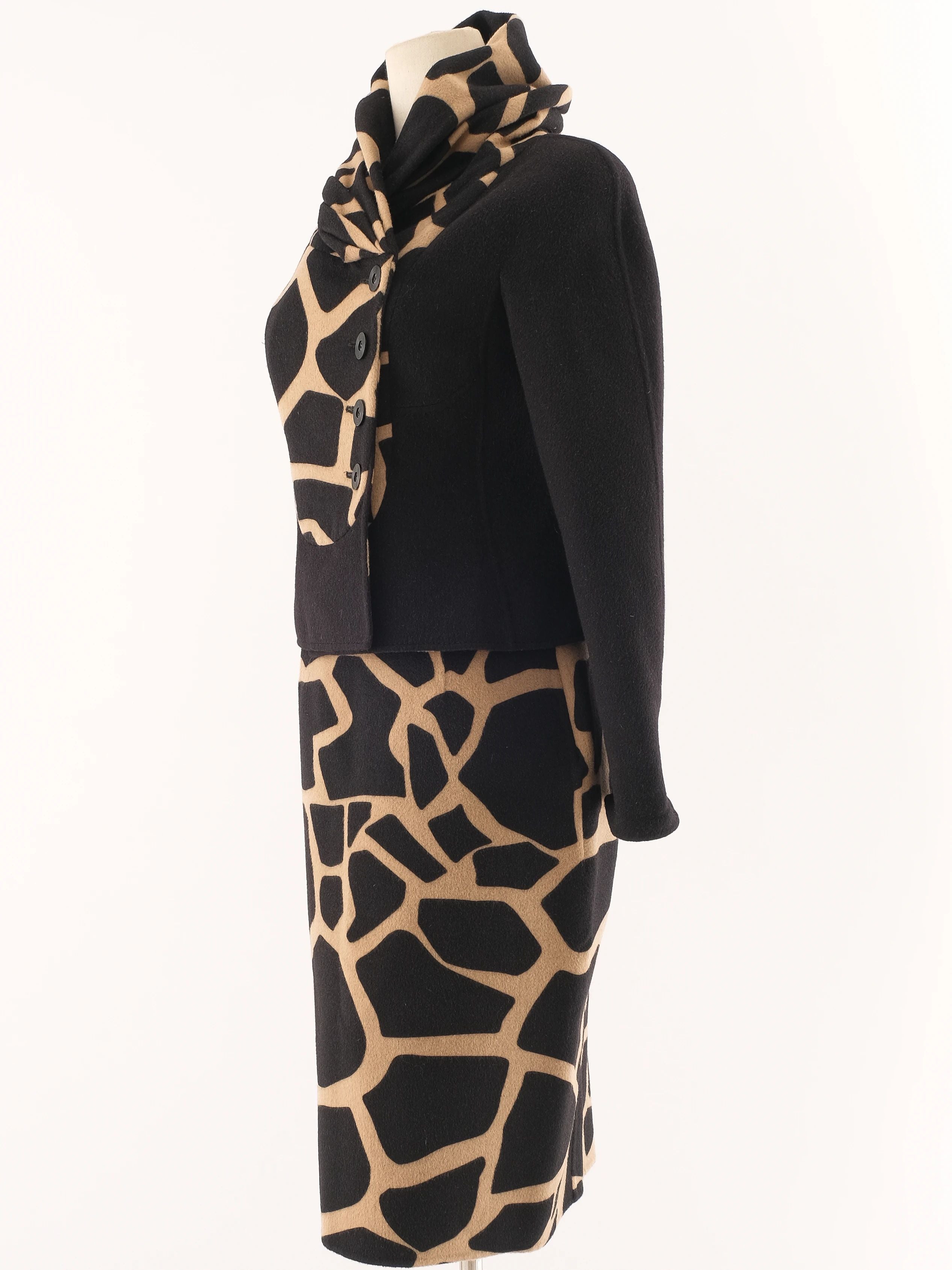 Excellent Valentino Giraffe Print Wool Two-Piece Outfit Size M