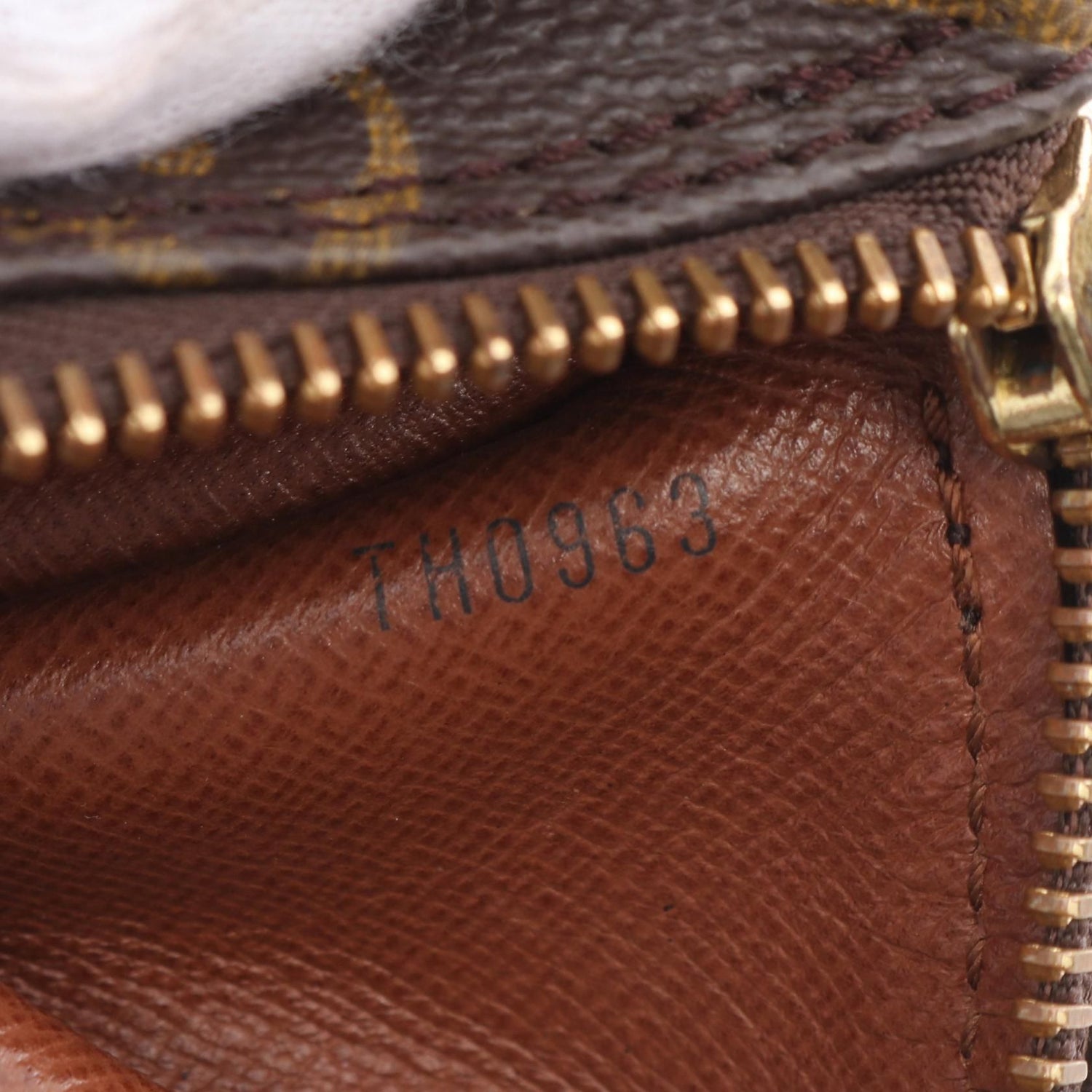 Louis Vuitton Vintage Papillon 26, Monogram