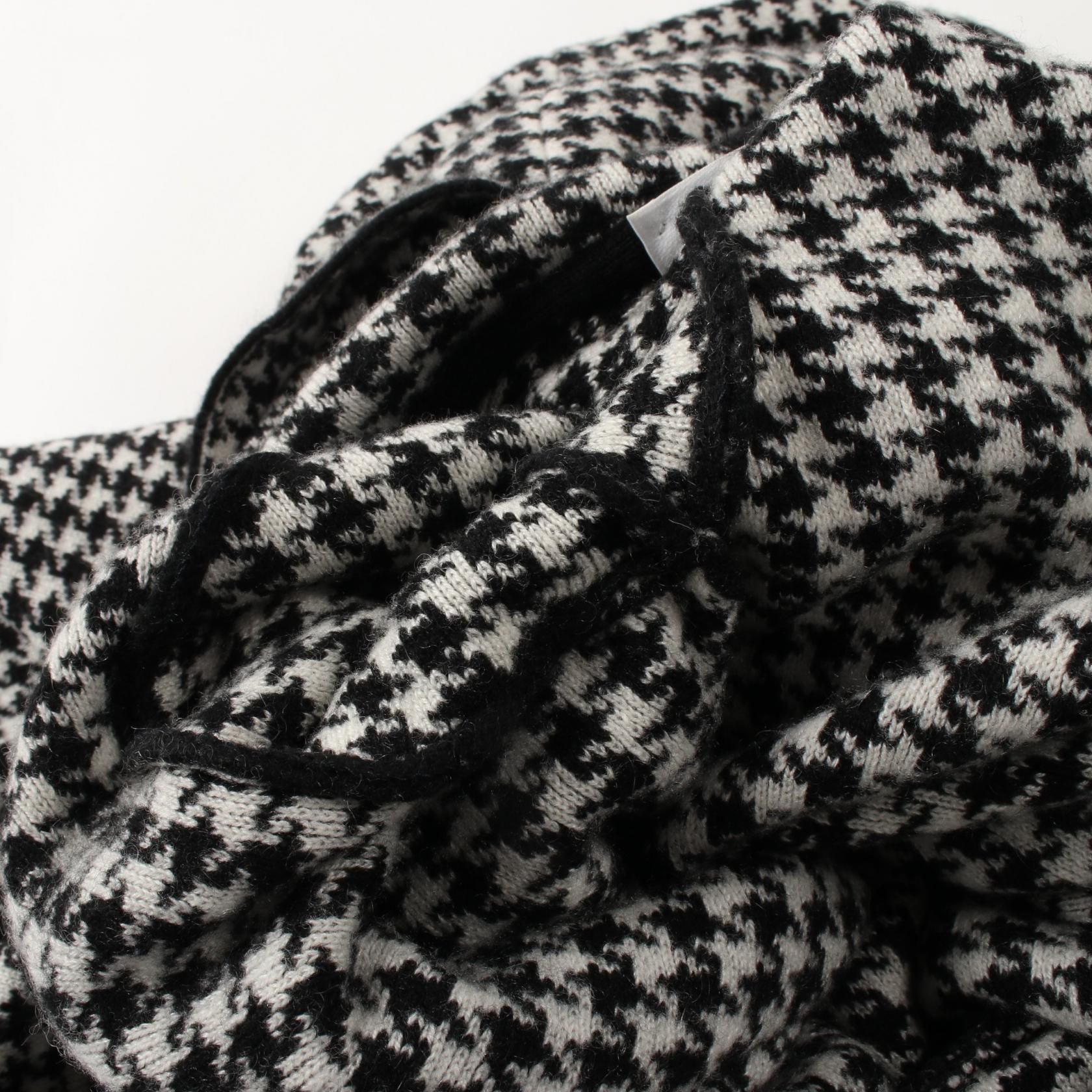 Dior Hoodie Black White Cashmere 014s 92am 035