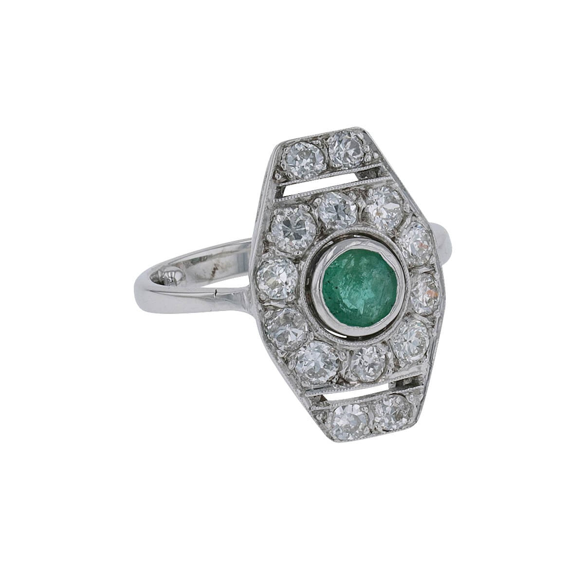 Emerald, diamonds and gold ring