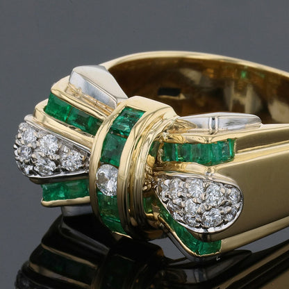 Emeralds, diamonds and two tones gold ring