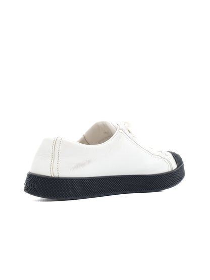 Excellent Manolo Blahnik Black Lacquer Mary Jane Heels Size 36