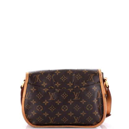 Louis Vuitton Menilmontant PM, Monogram