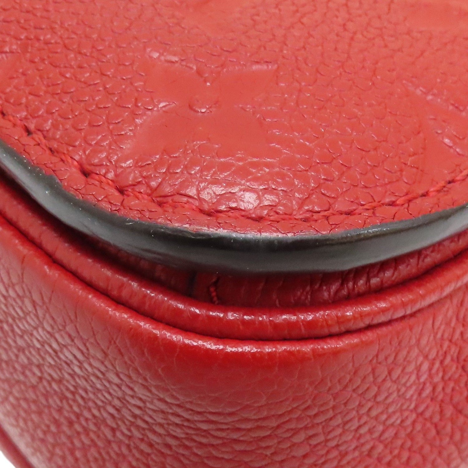 Louis Vuitton Pochette Metis, Empreinte