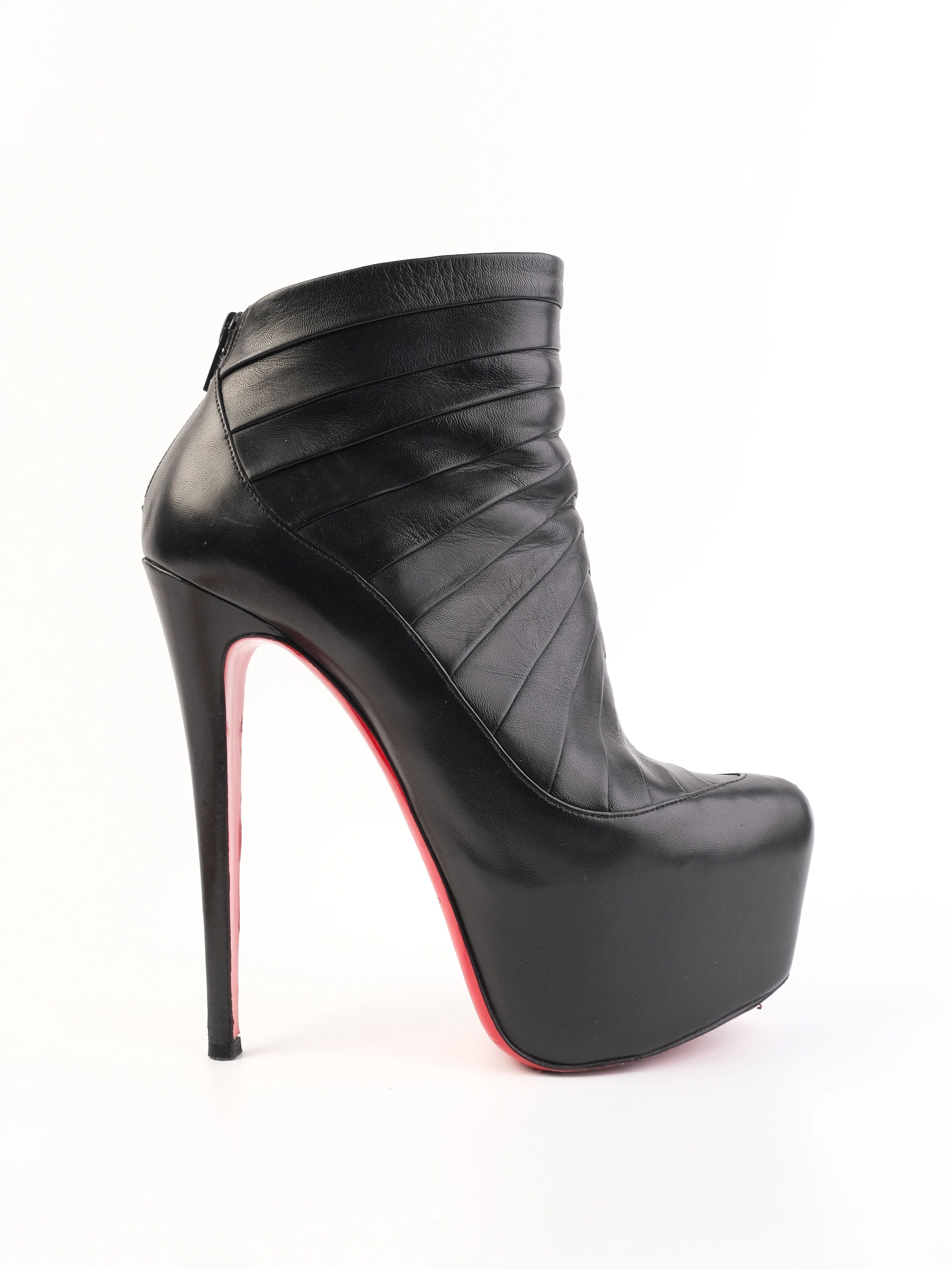 Excellent Christian Louboutin Black Leather Ankle Boots Size 38