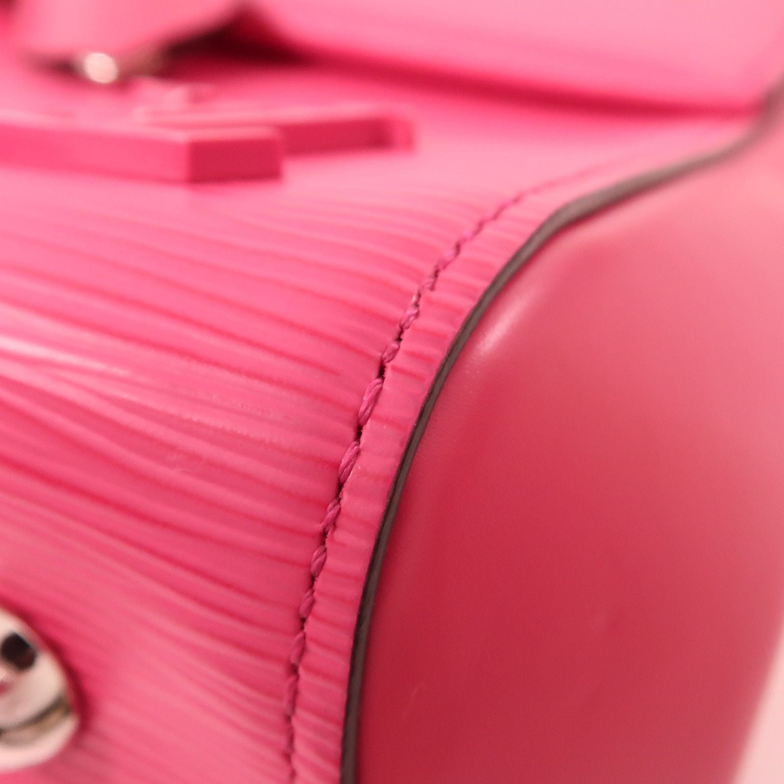 Louis Vuitton Epi Cluny Bb Ginko Hand-hound Shoulder Bag Pink 2way Shoulder Bag M 42051