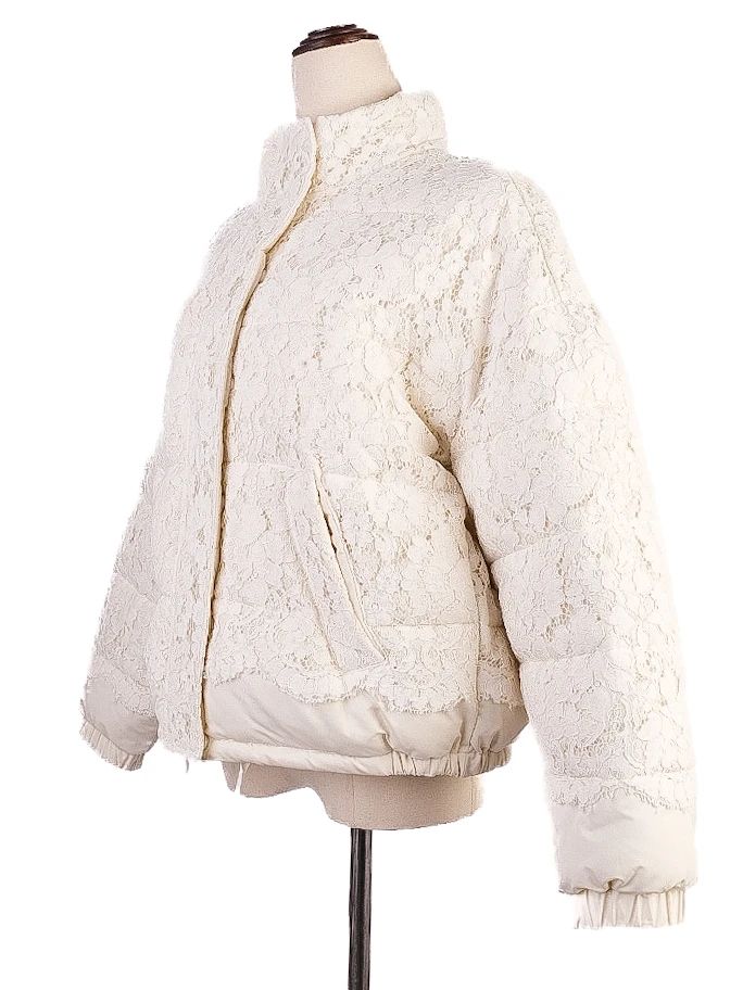 Excellent TWINSET White Lace Jacket Size S Padded Design