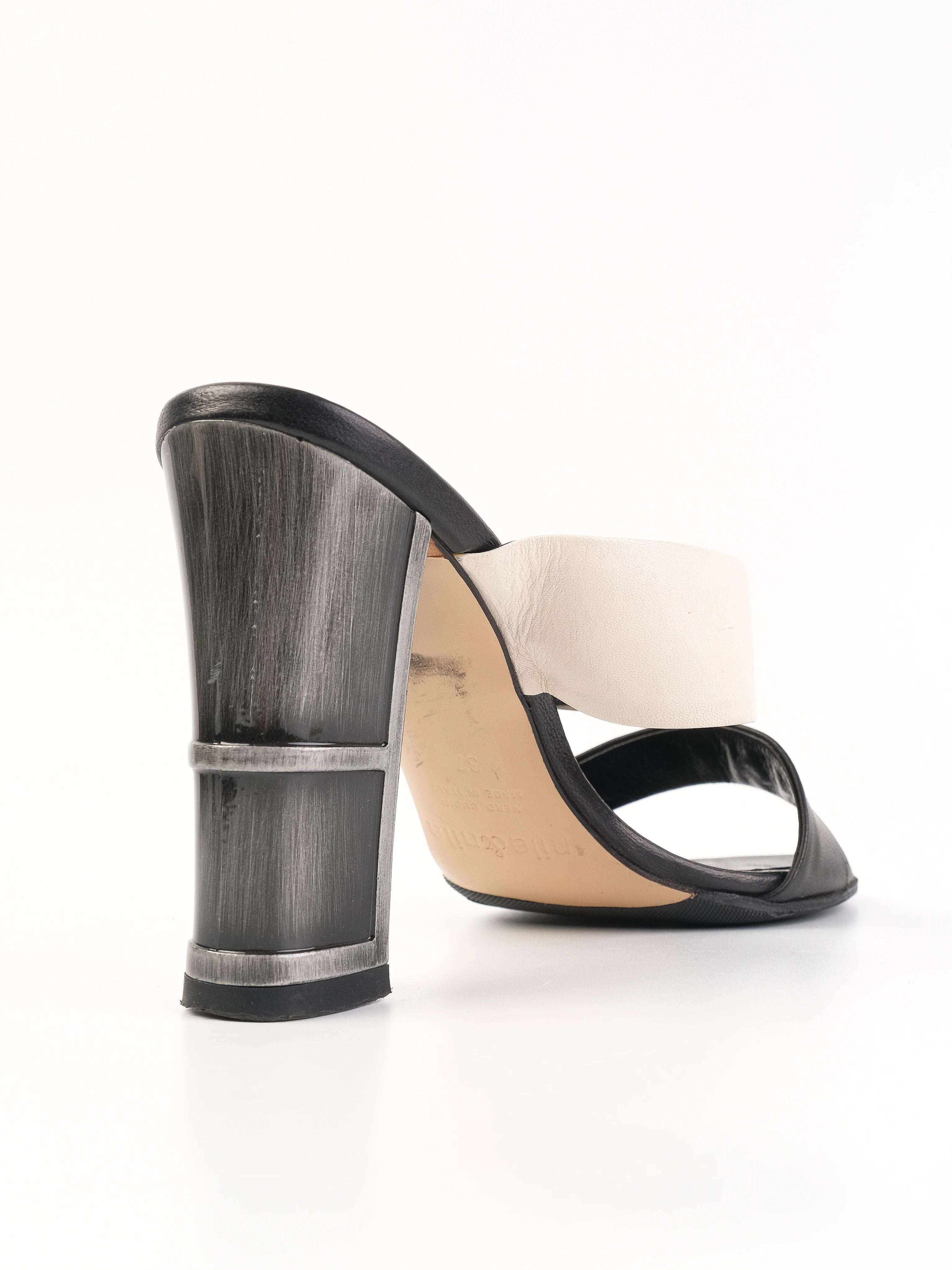 Excellent Nila&amp;nila High-Heeled Black Leather Shoes Size 37