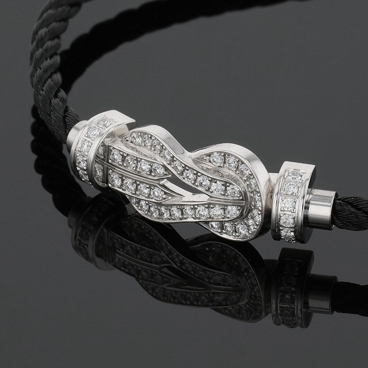Fred Chance Infinie diamonds and gold bracelet