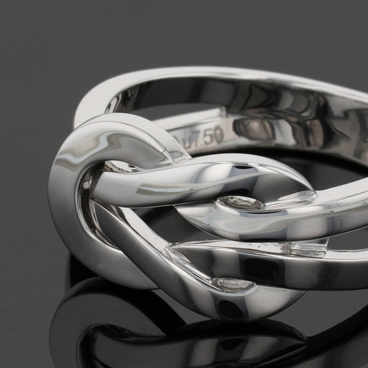 Fred Chance Infinie gold ring