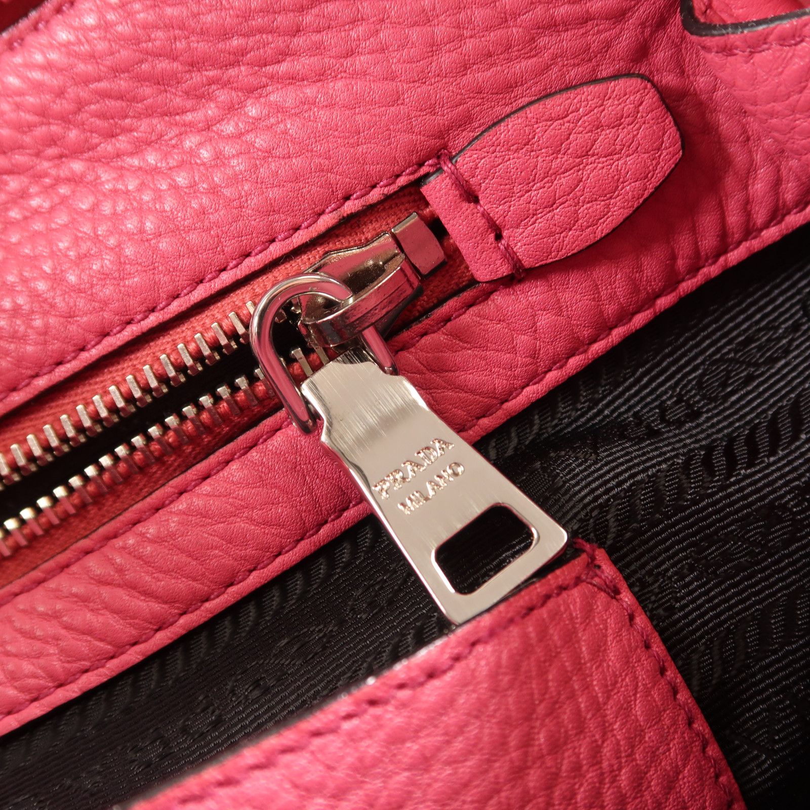 Prada Cowhide Leather Shoulder Bag 2way Shoulder Bag Pink Calfskin (cowhide) Bn 2853