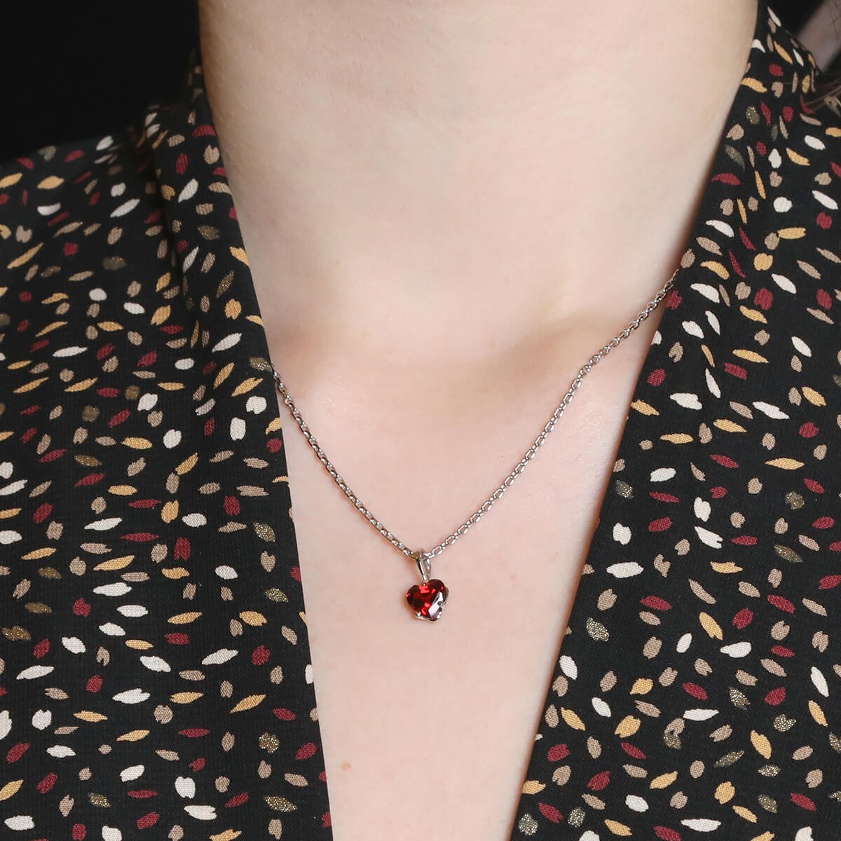 Garnet and gold necklace