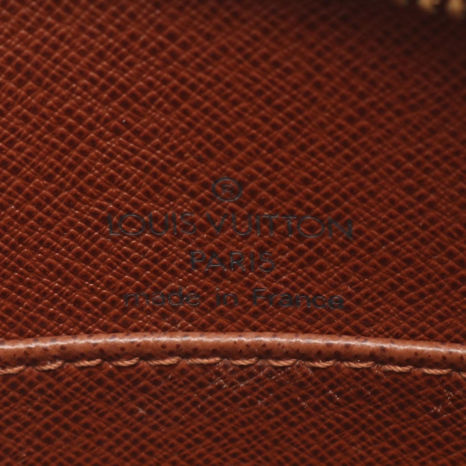 Louis Vuitton Drouot, Monogram