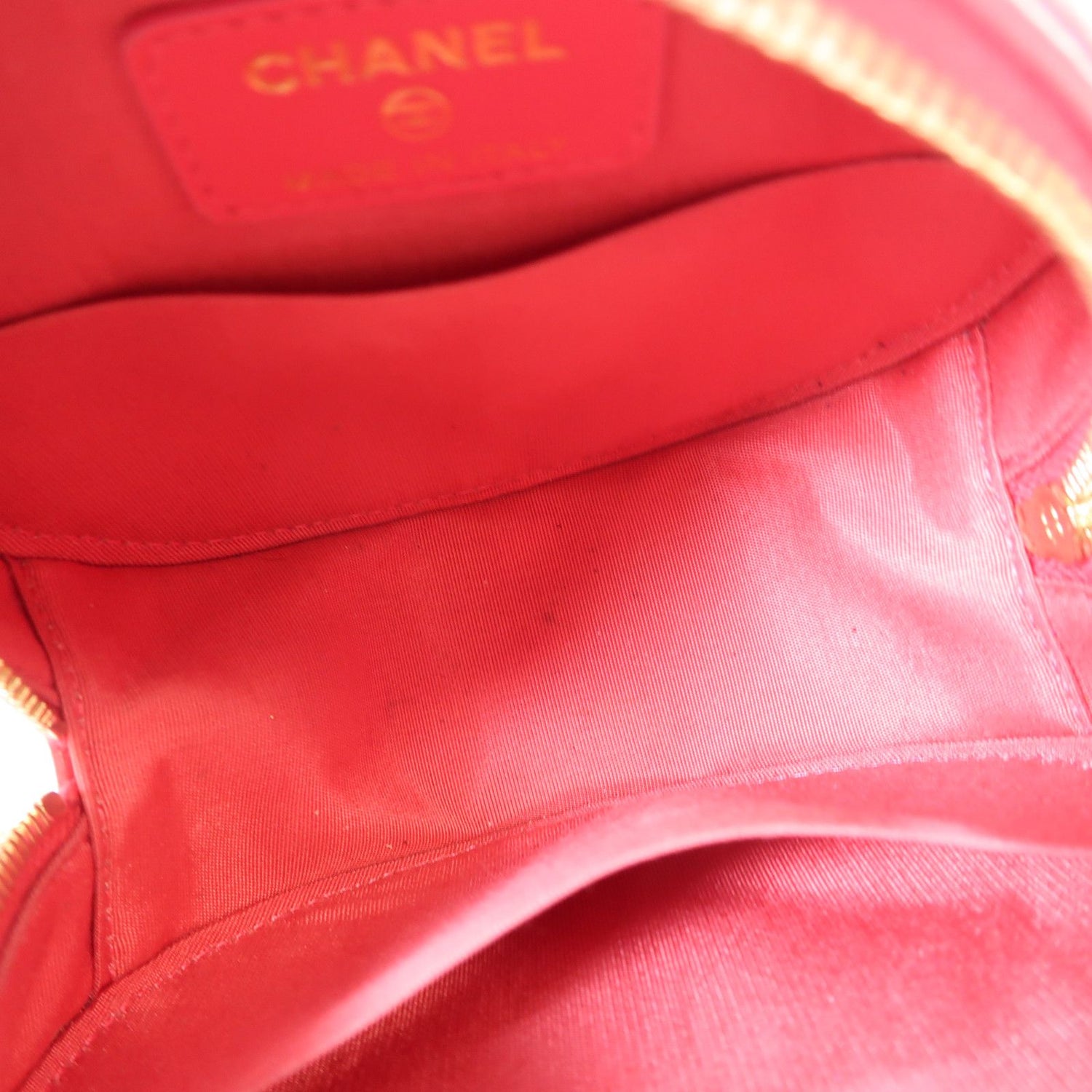 Chanel Pink Leather 19 Round Bag Hand-turn Shoulder Bag Powder Red 2way Shoulder Bag Leather