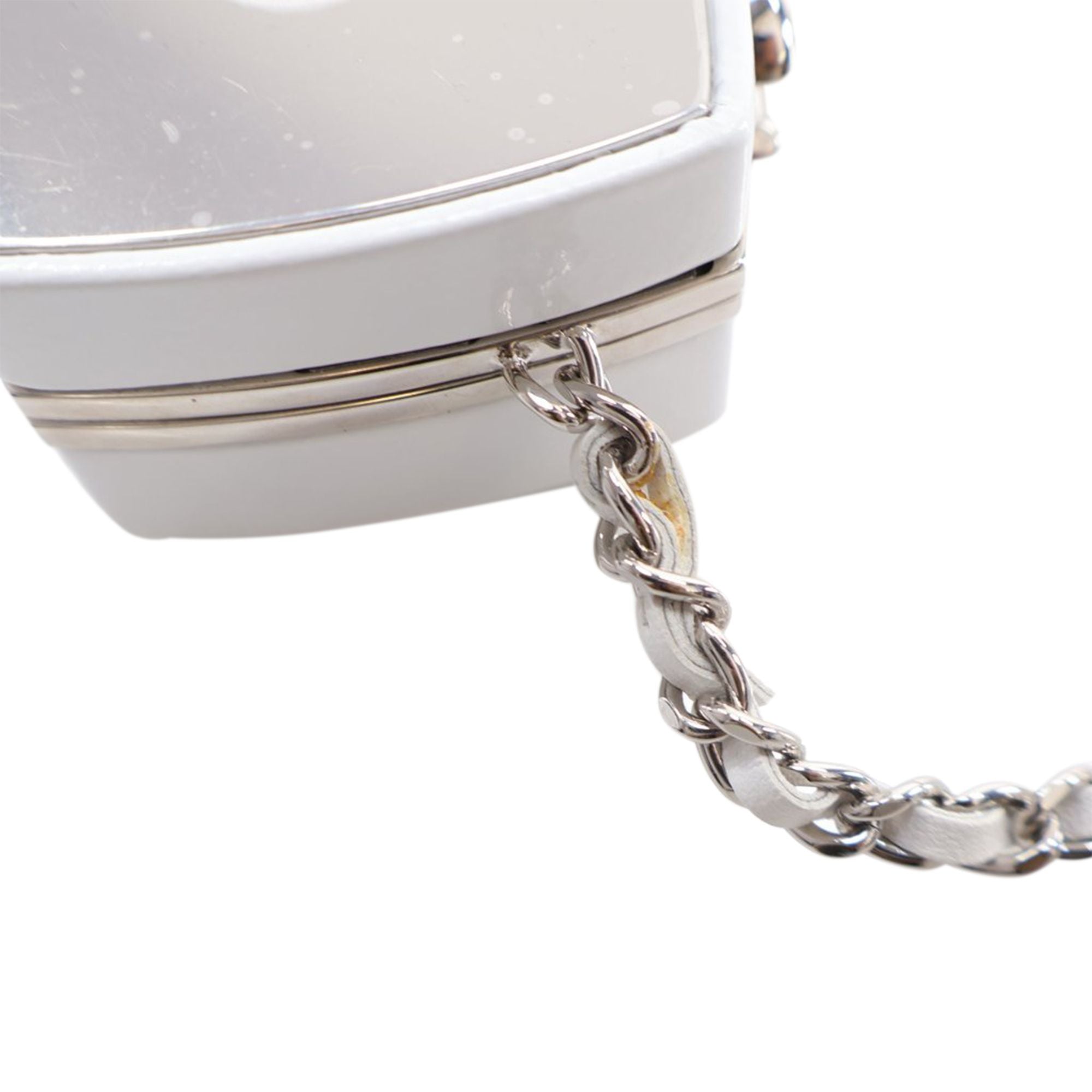 Chanel Patent Goatskin Make-up Box Clutch With Chain White