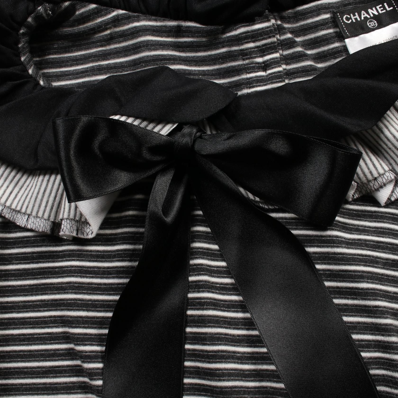 Chanel Black White T-shirt Cotton Nylon P 34294k 00963