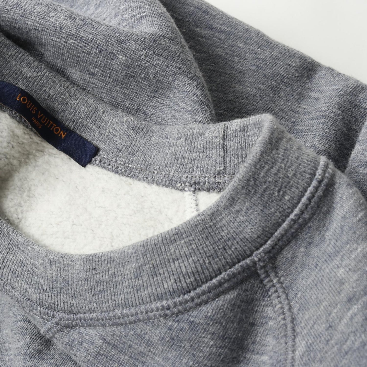 Louis Vuitton Upside Down Logo Gres Gray Sweat Hfy 20wgvr