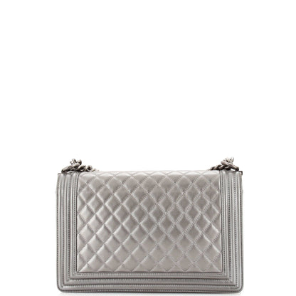 Chanel Boy Flap Bag Quilted Caviar New Medium