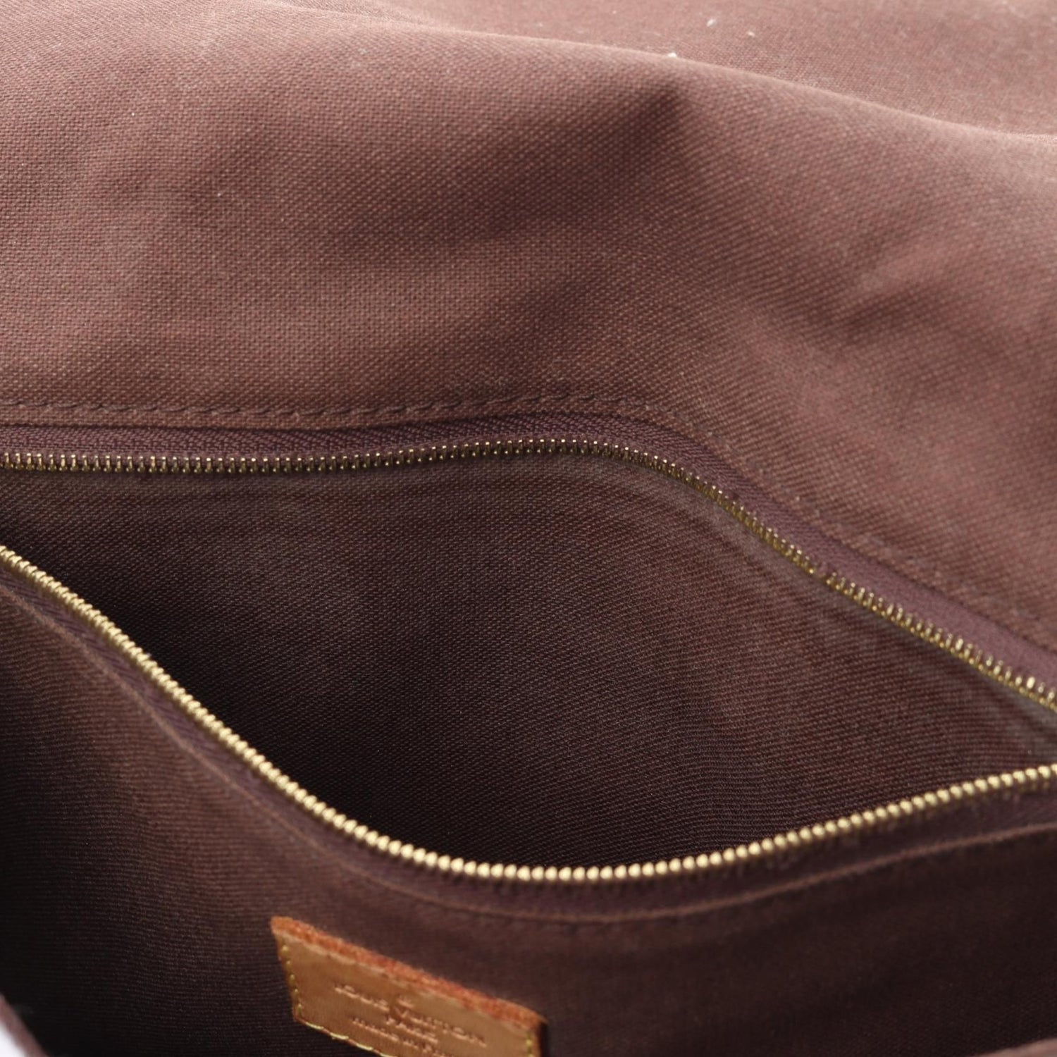 Louis Vuitton Menilmontant PM, Monogram