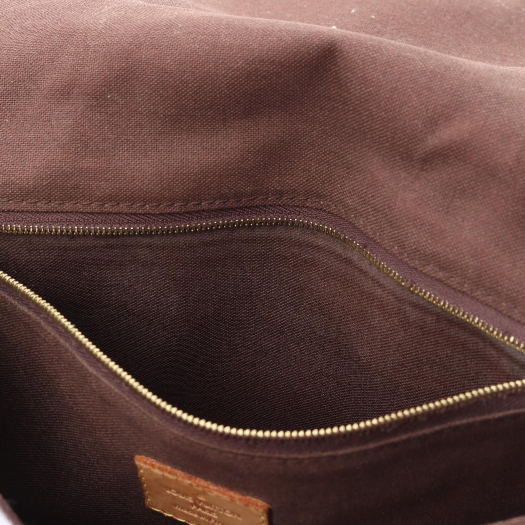 Louis Vuitton Menilmontant PM, Monogram