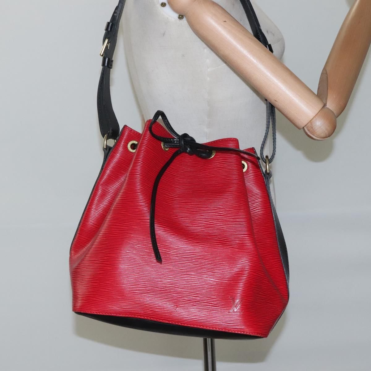 Louis Vuitton Epi Petit Noe Shoulder Bag Bicolor Black Red M 44017 Lv Auth