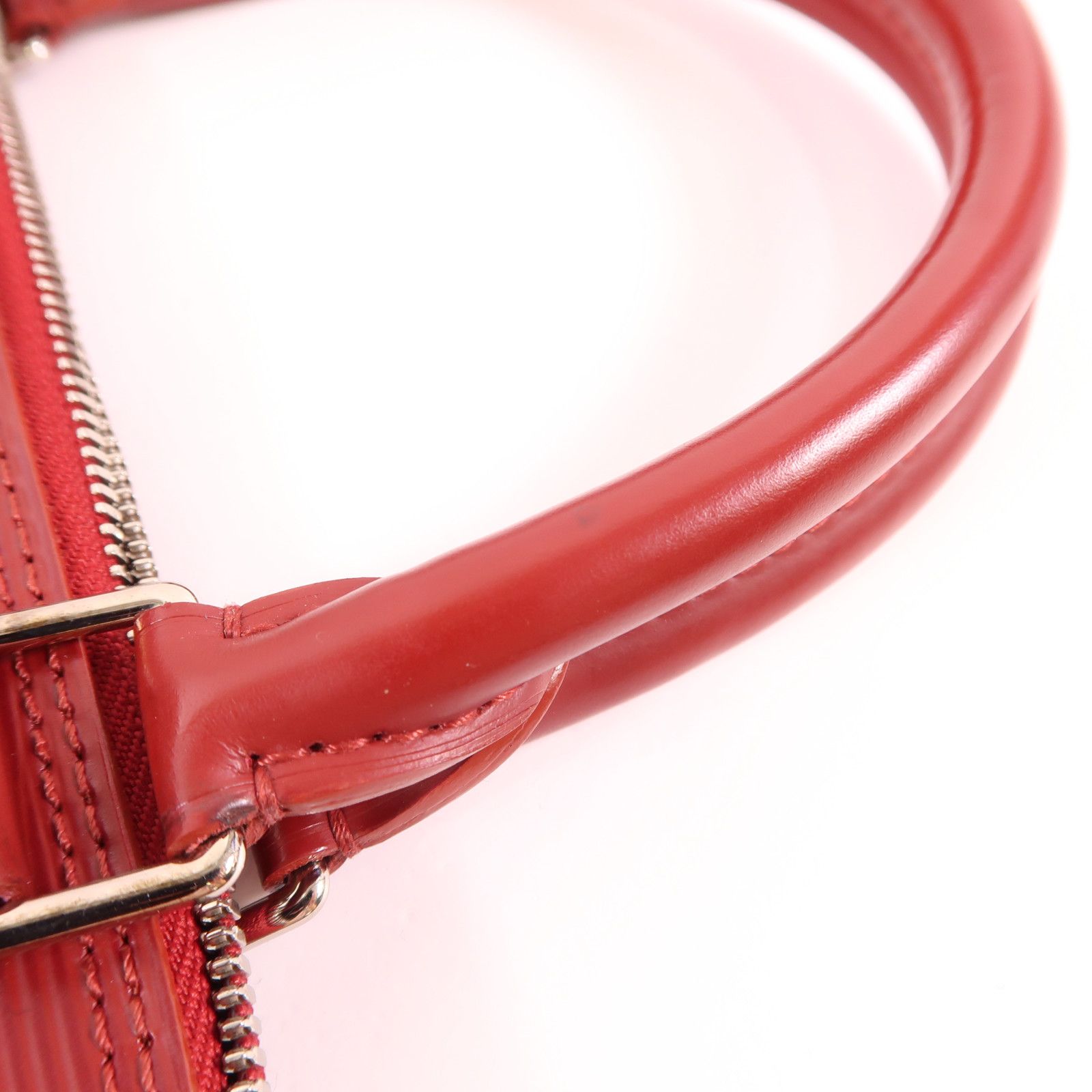 Louis Vuitton Epi Alma Pm Silver-back Handbag Red Handbag M 40490