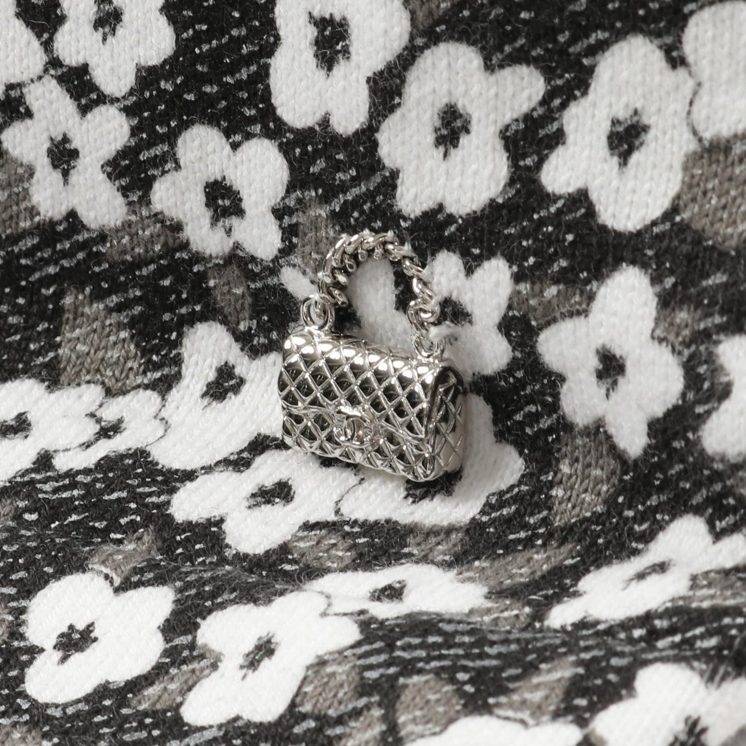 Chanel Gray White Coco Mark T-shirt Cotton P 77924