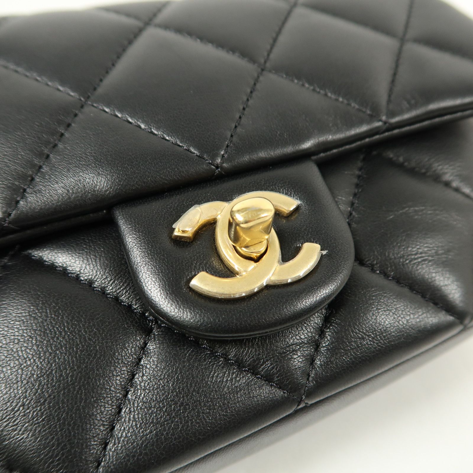 Chanel Black Sheepskin Leather Chain Shoulder Bag With Gold Buckle Black Shoulder Bag Lambskin (