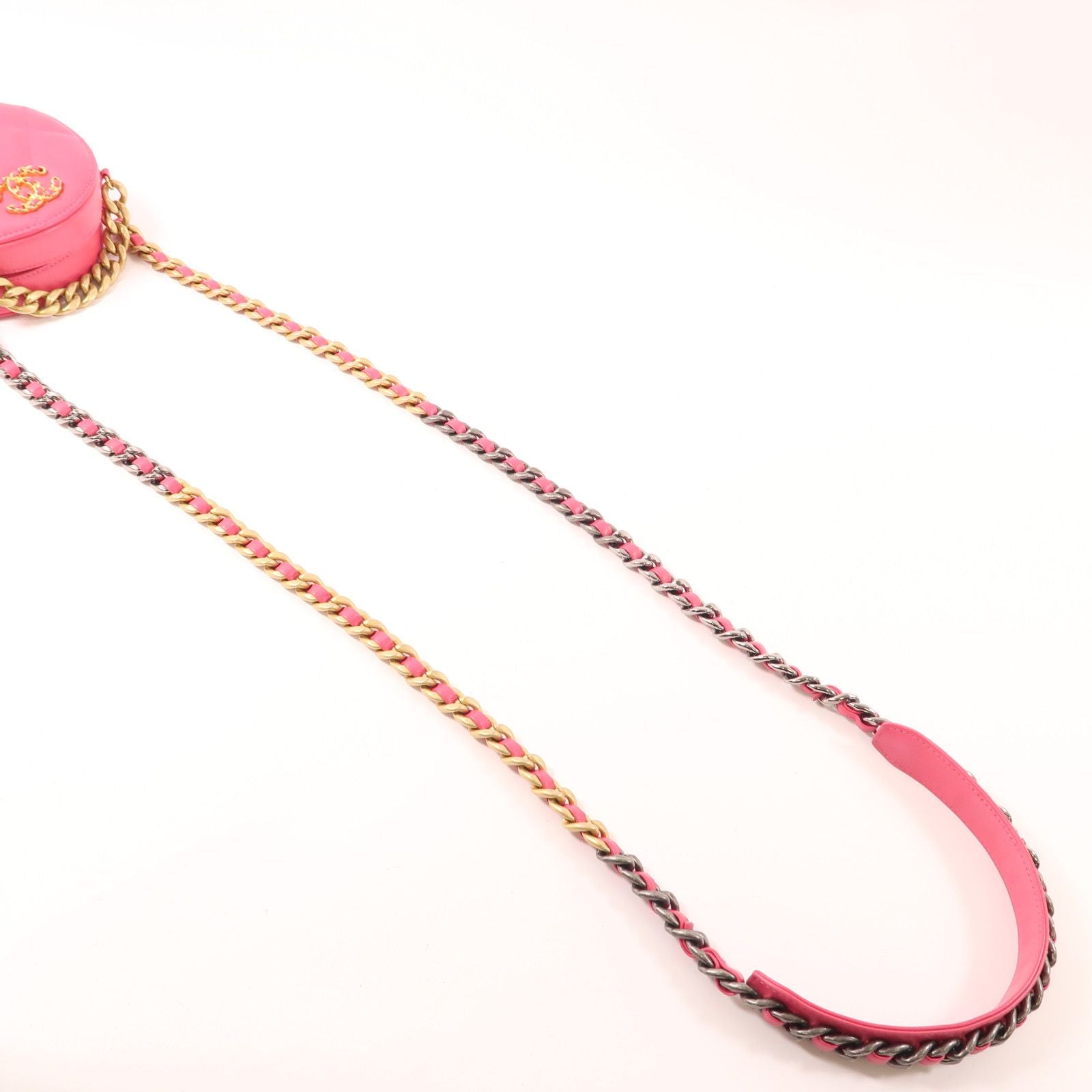 Chanel Pink Leather 19 Round Bag Hand-turn Shoulder Bag Powder Red 2way Shoulder Bag Leather