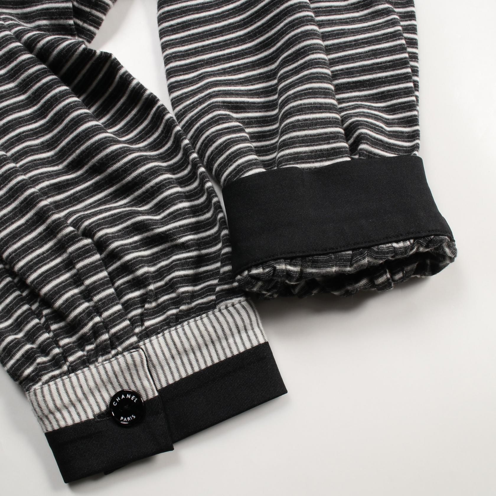 Chanel Black White T-shirt Cotton Nylon P 34294k 00963