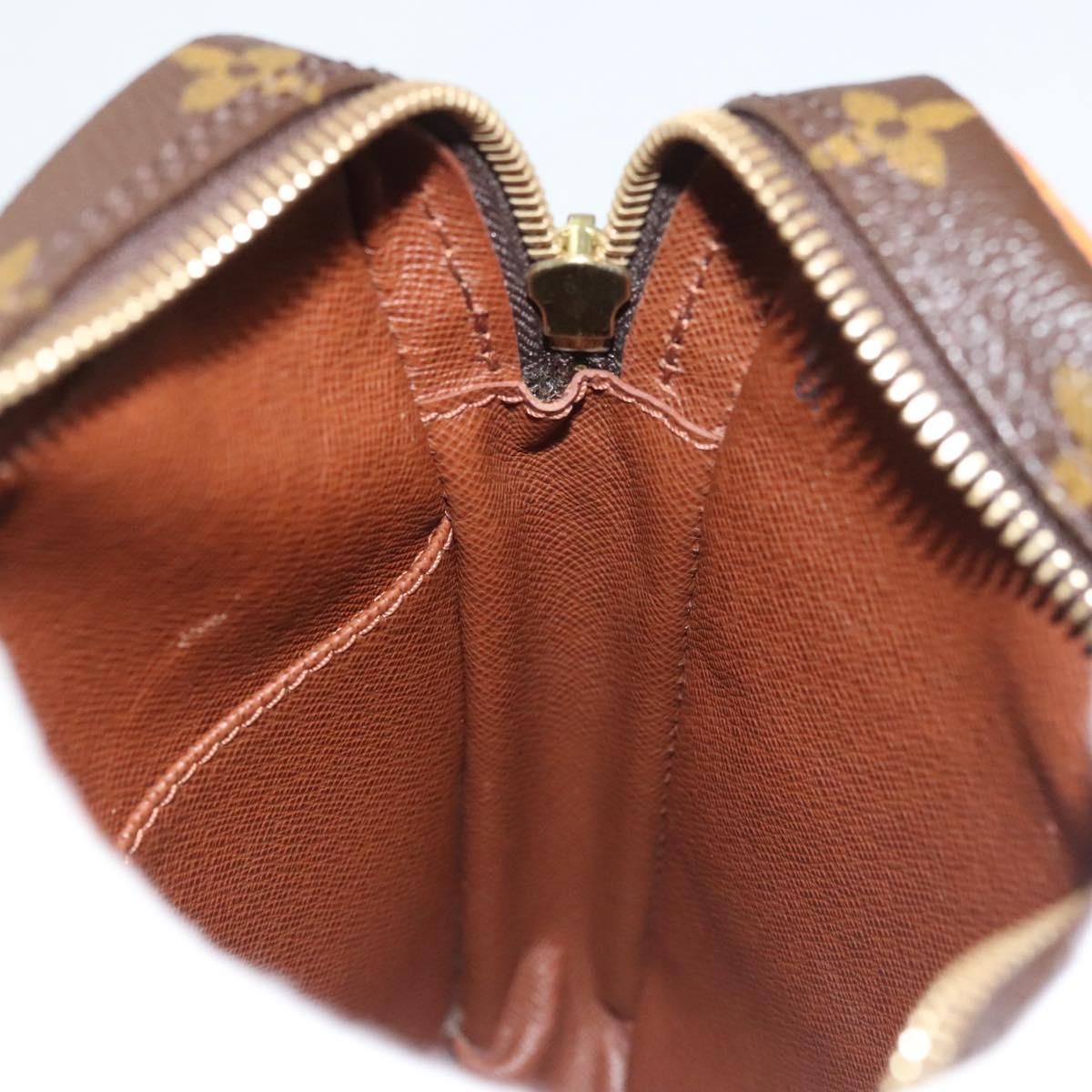 Louis Vuitton Danube, Monogram