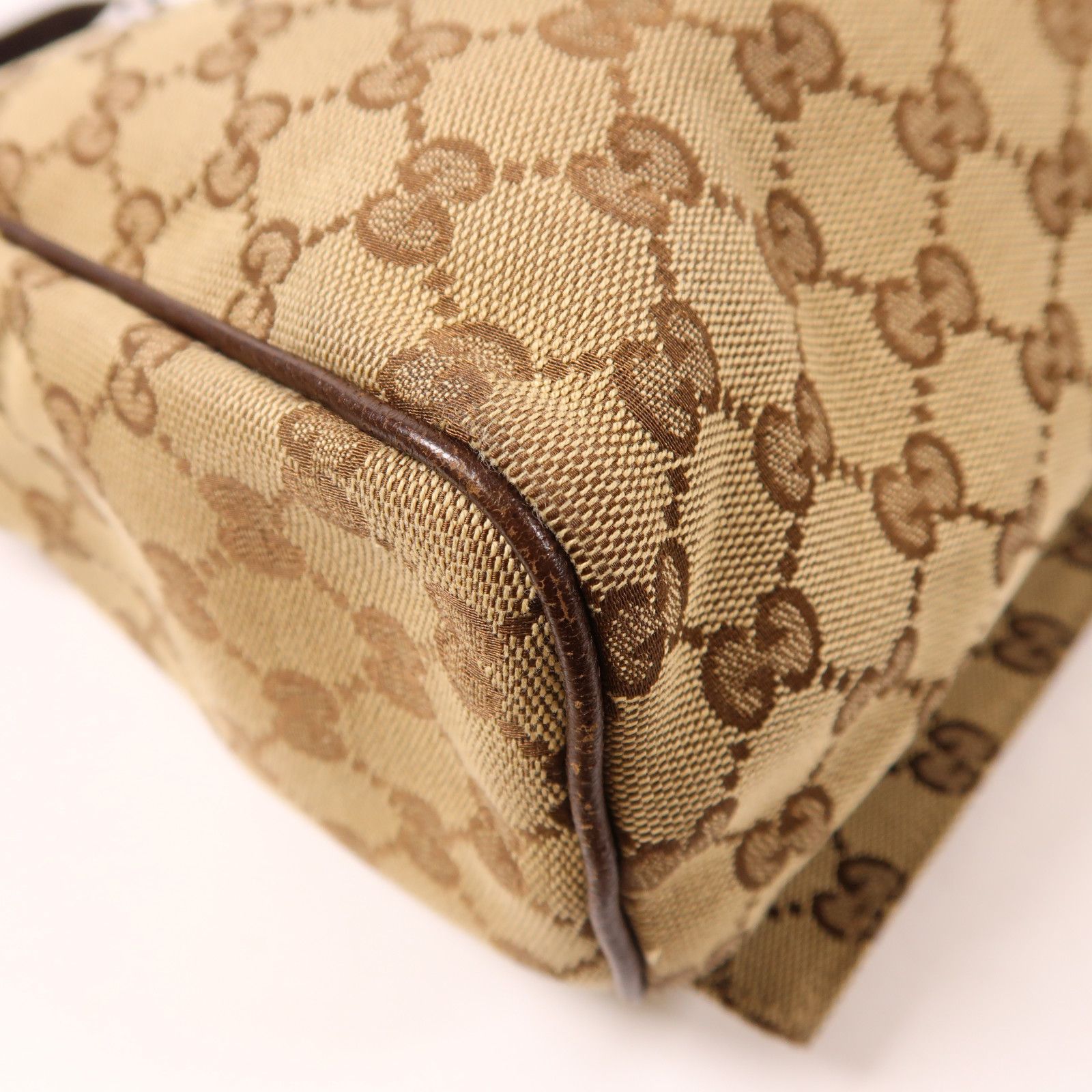 Gucci Canvas Shoulder Bag Brown Canvas 145861