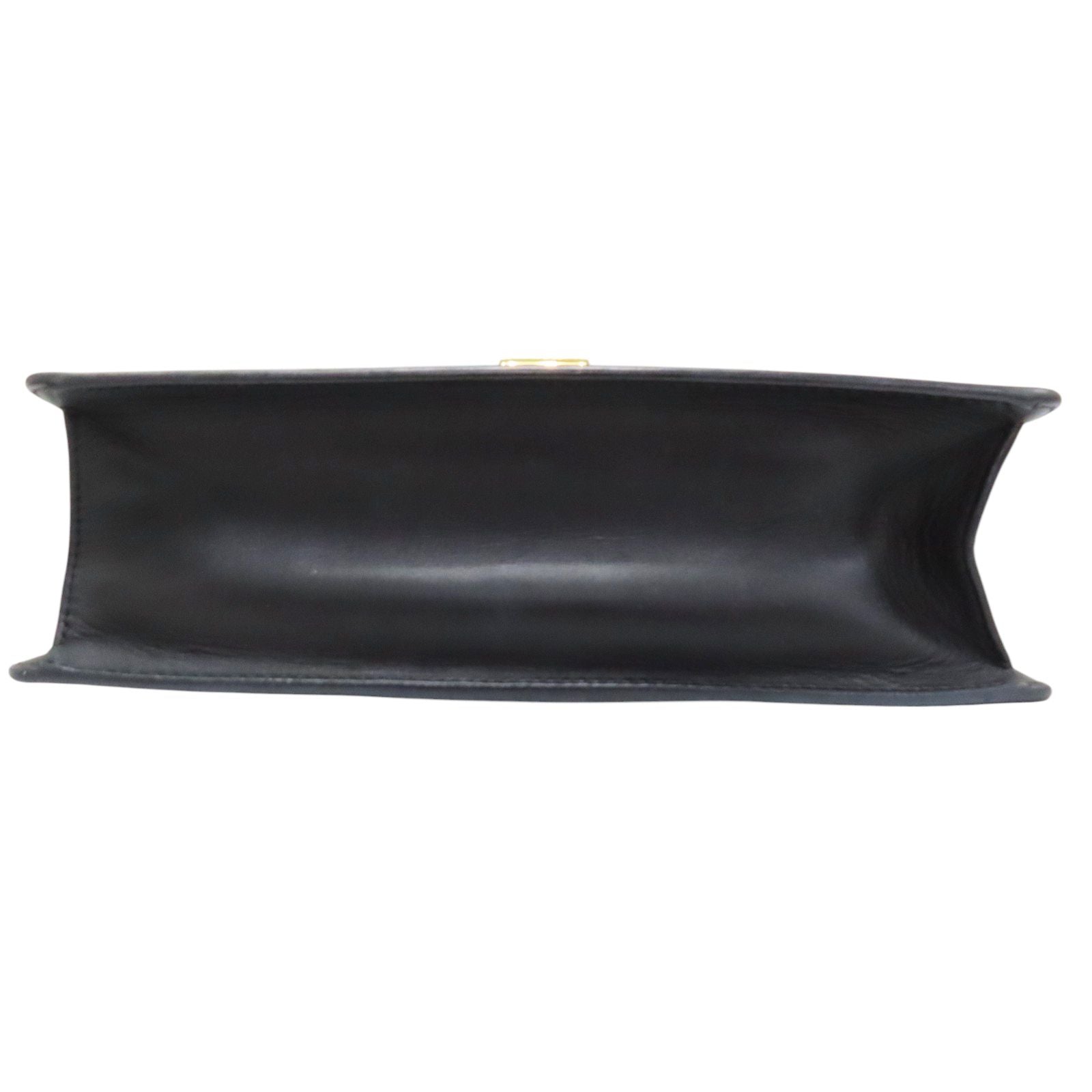 Gucci Sylvie Shoulder Bag Calfskin Black 421882