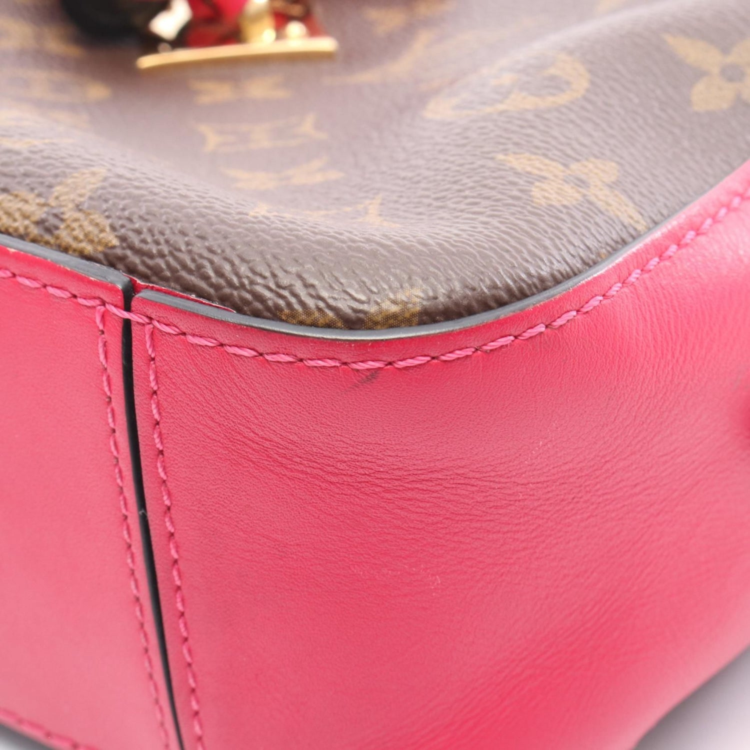 Louis Vuitton Saintonge, Monogram