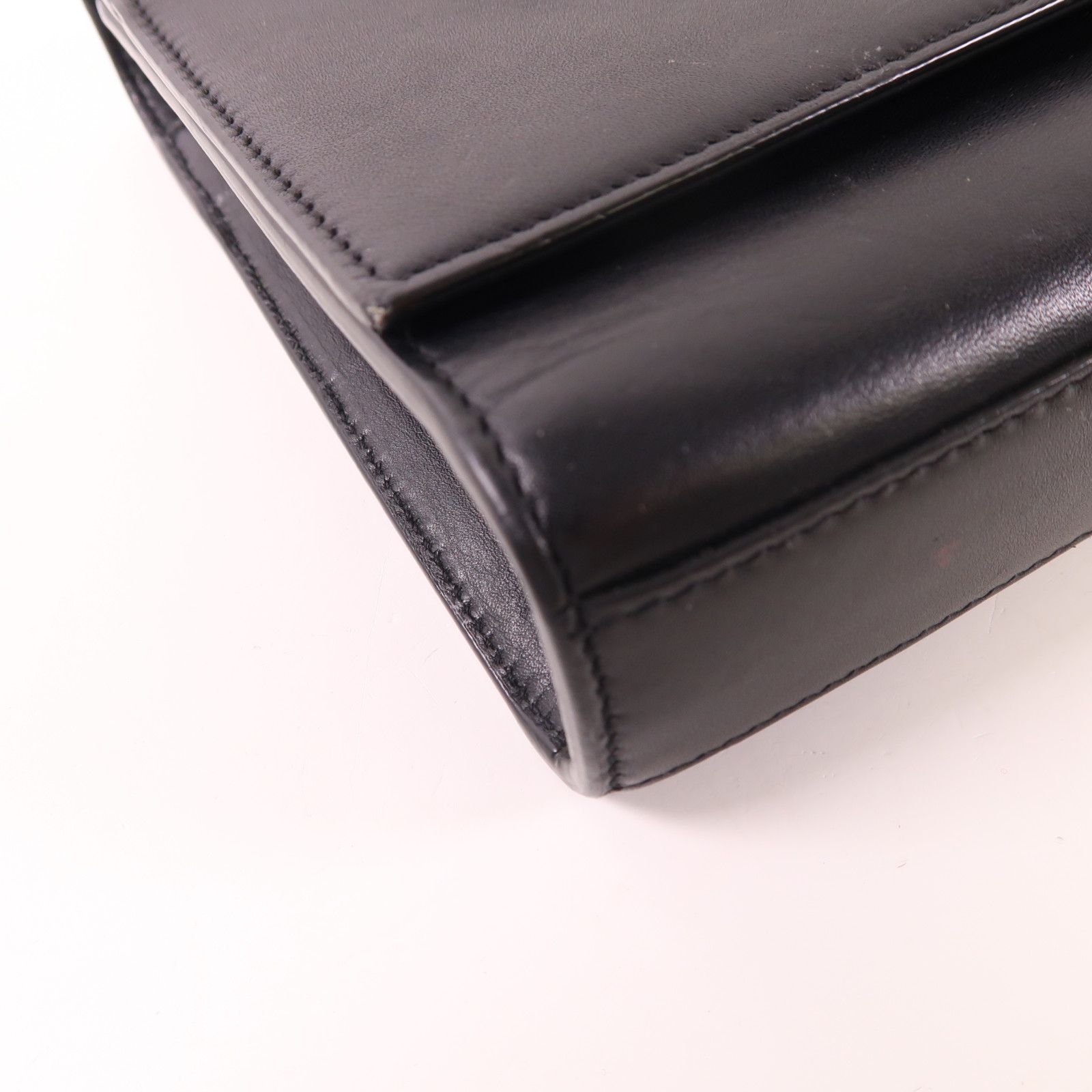 Saint Laurent Cowhide Leather Shoulder Bag Black Calfskin (cowhide) 470428