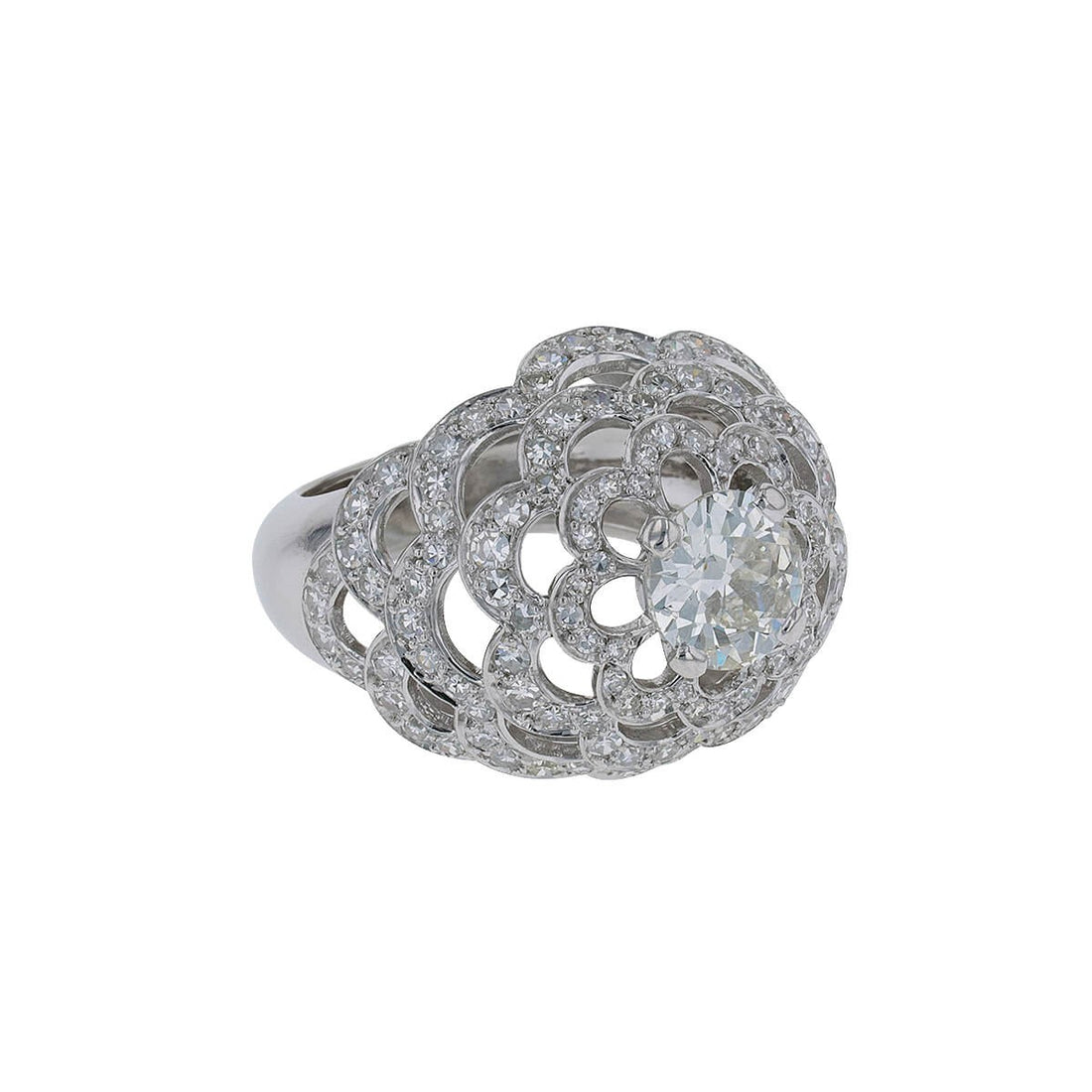 Platinum and diamonds ring