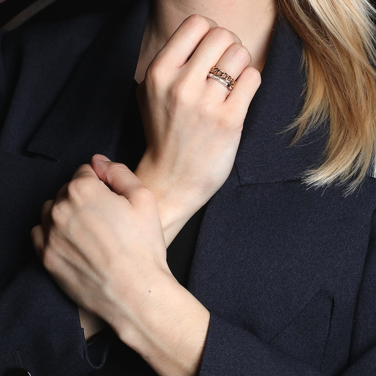 Pomellato Milano diamonds and gold ring