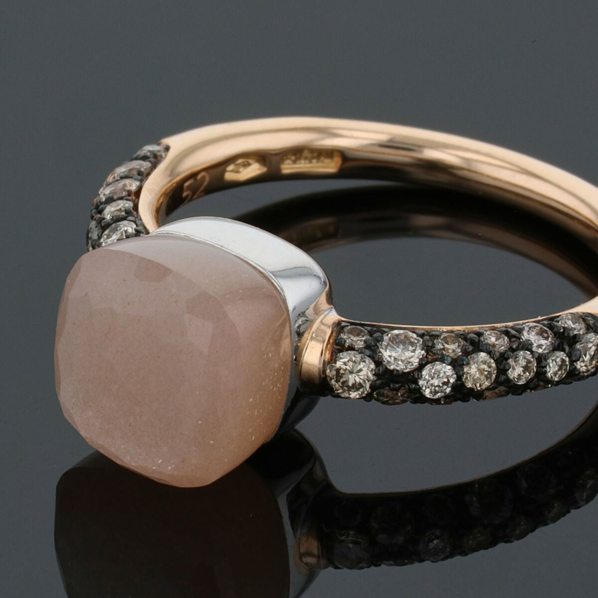 Pomellato Nudo moonstone, diamonds and gold ring