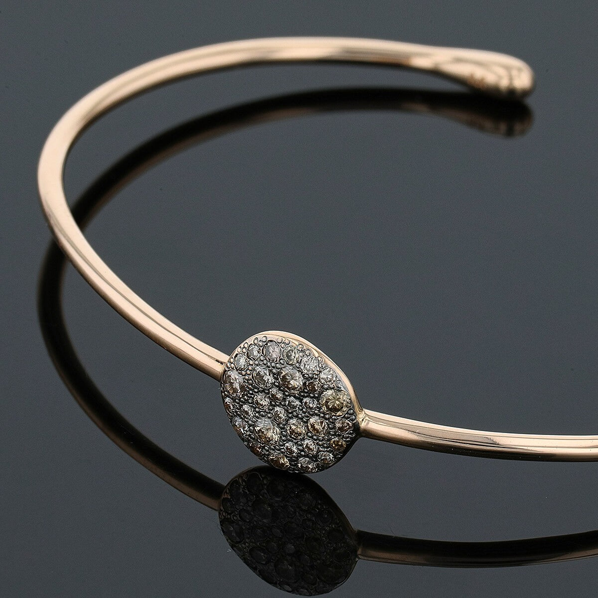 Pomellato Sabbia diamonds and gold bracelet
